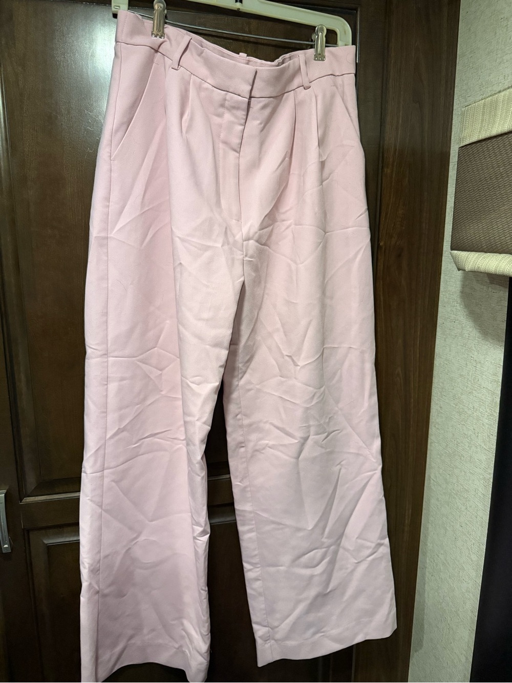 Fair Haven Women’s Light Pink Wide-Leg Dress Pants